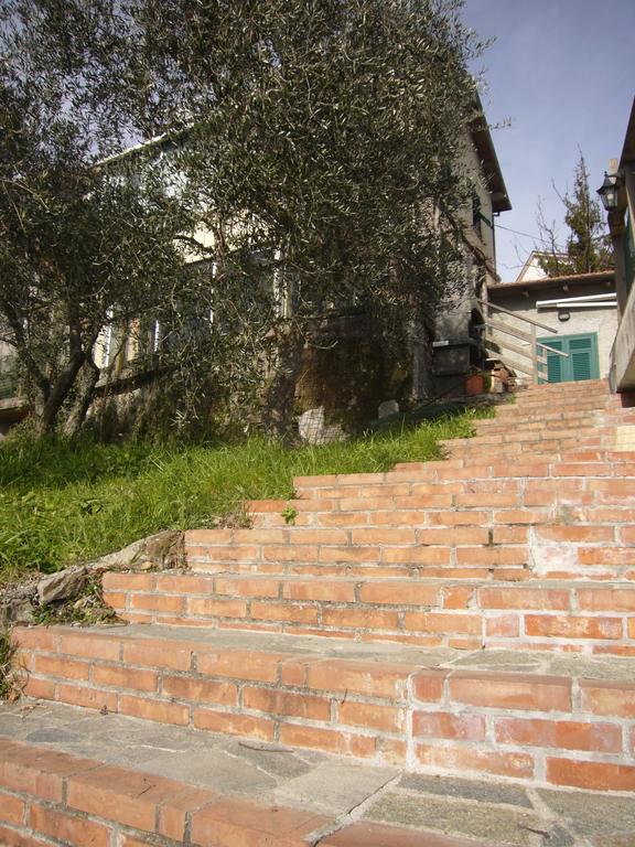 Agriturismo Olivarancio Leivi Екстериор снимка